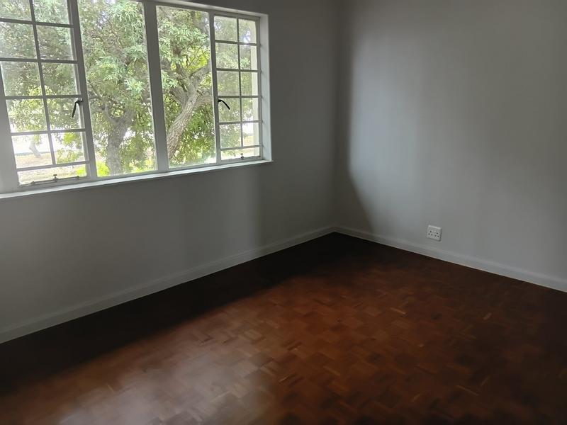 To Let 2 Bedroom Property for Rent in Somerset West Western Cape